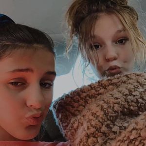 Meet your Posher, Bella